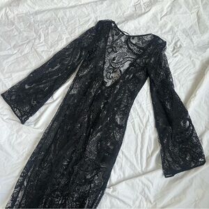 H&M Black lace bell sleeve cover up size 2